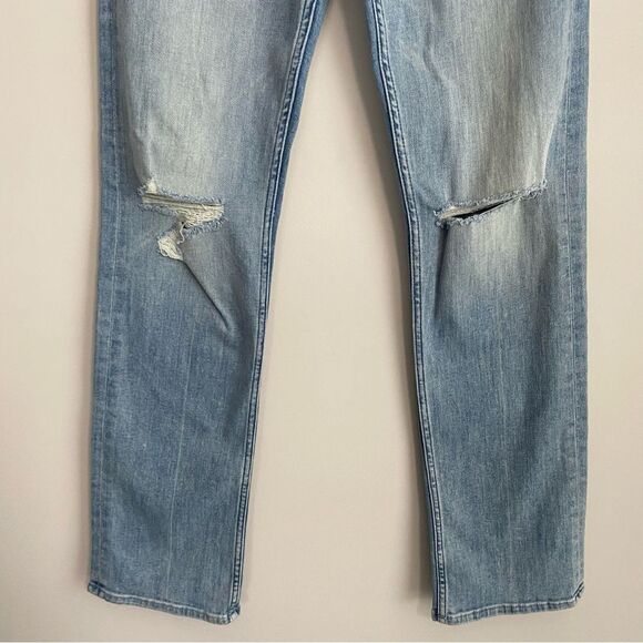 MOTHER High Waisted Rider Skimp Straight Leg Distressed Denim Jeans in Dreamer - Picture 8 of 12